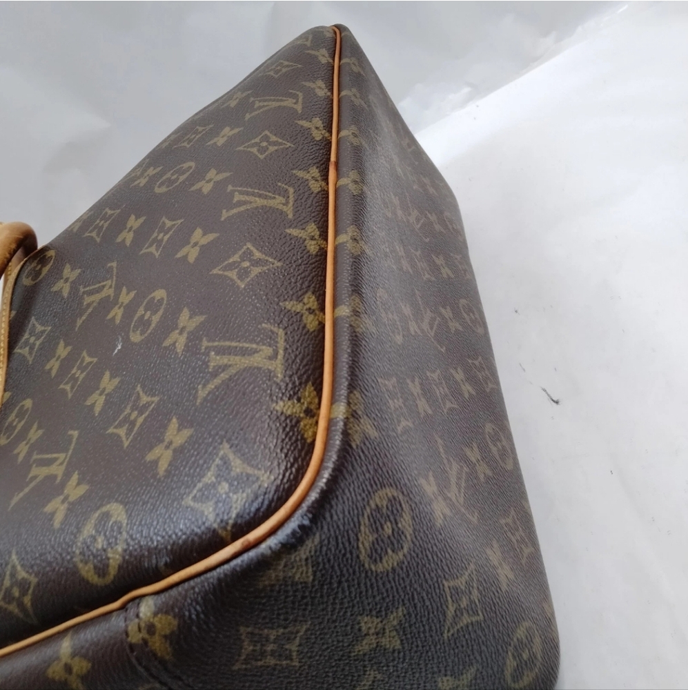 Louis Vuitton Brown Monogram Handbag - Picture 8 of 13